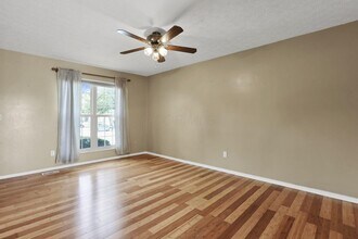 7934 Trellage Ct in Powell, OH - Building Photo - Building Photo