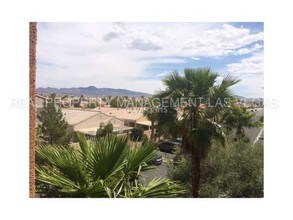71 E Agate Ave-Unit -UNIT 203 in Las Vegas, NV - Building Photo - Building Photo