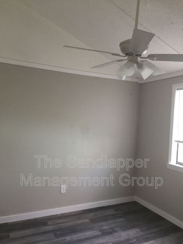 1927 Iron St in Charleston, SC - Building Photo - Building Photo