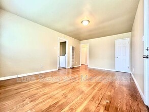 554 E Indian Dr in Oklahoma City, OK - Building Photo - Building Photo