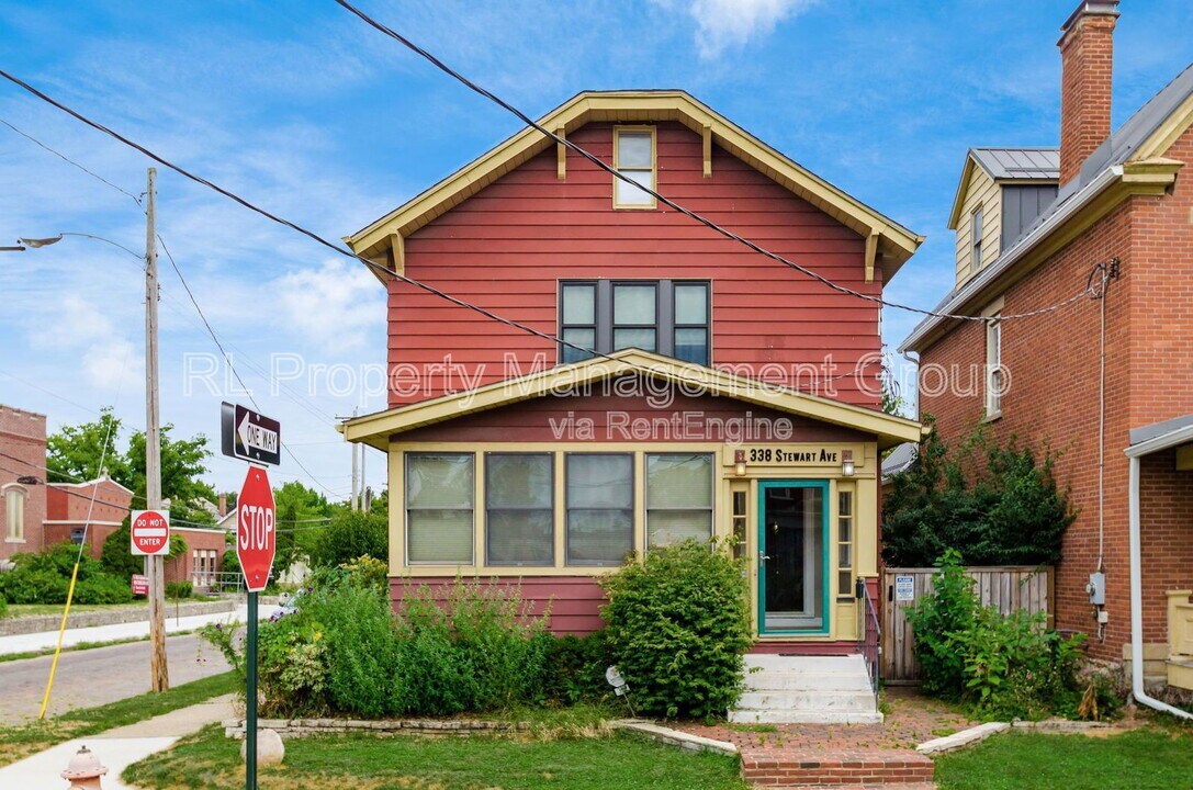 338 Stewart Ave in Columbus, OH - Foto de edificio
