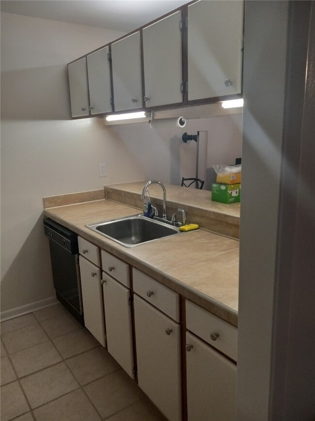 property at 220 Elm St