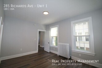 285 Richards Ave in Portsmouth, NH - Building Photo - Building Photo
