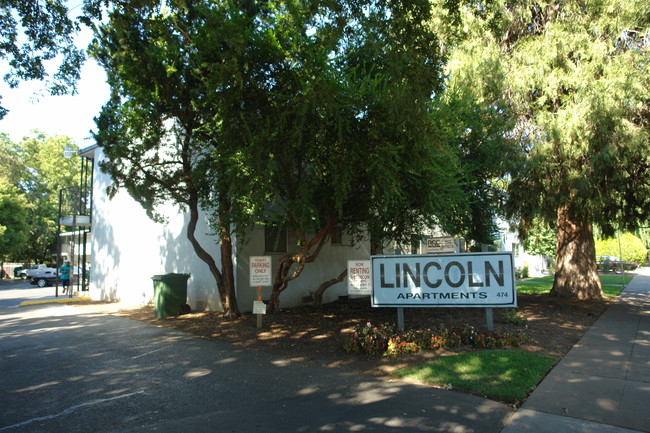 Lincoln Apartments in Chico, CA - Building Photo - Building Photo