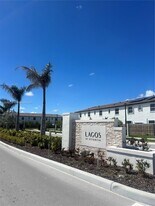 2562 SE 29th St in Homestead, FL - Building Photo