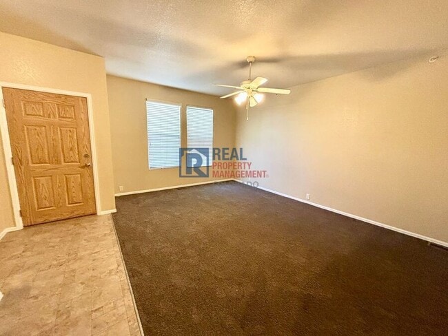 9758 Laredo St. in Commerce City, CO - Building Photo - Building Photo