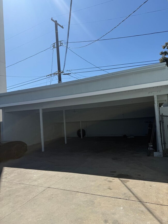 property at 3527 Chesapeake Ave