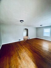1112 N 50th Ave in Omaha, NE - Building Photo - Building Photo