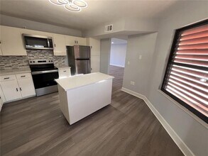 314 Spring Lakes Blvd in Bradenton, FL - Building Photo - Building Photo