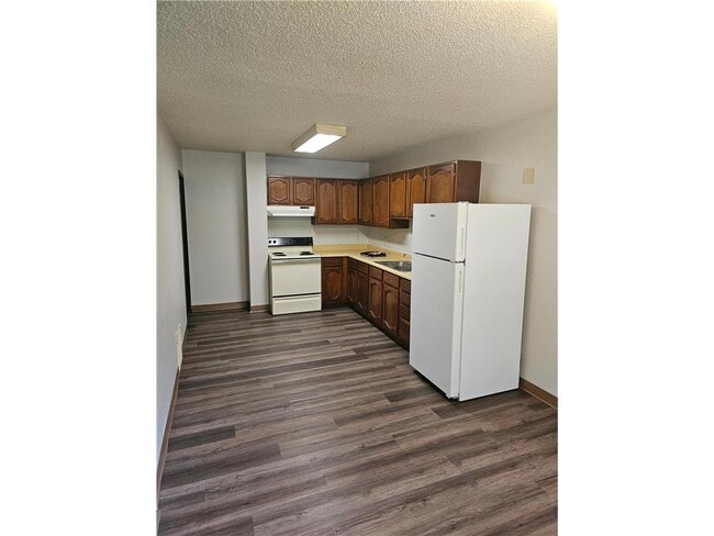 524 N Grant St in Blue Earth, MN - Building Photo - Building Photo