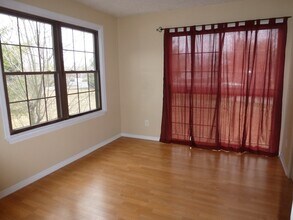 16-8 Sacramento Ct in Freehold, NJ - Building Photo - Building Photo