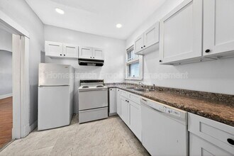 4555 Ruskin Ave in St. Louis, MO - Building Photo - Building Photo