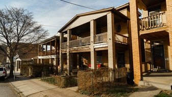 19 Bailey Ave, Unit 19 in Pittsburgh, PA - Building Photo