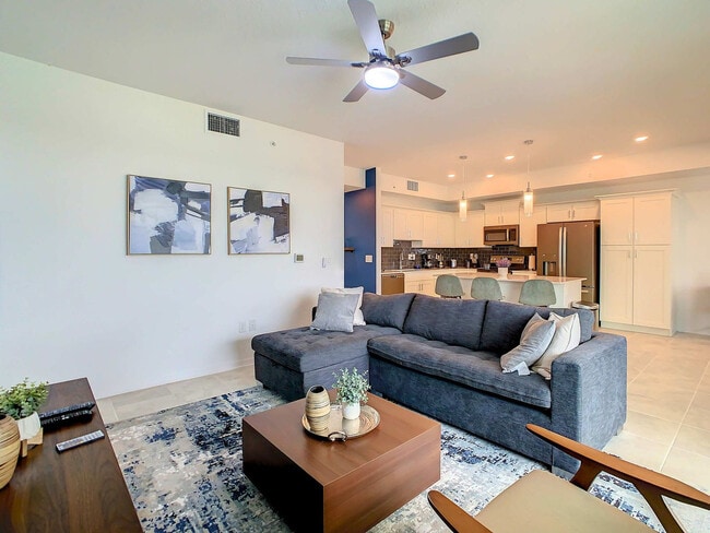 3161 Paradox Cir in Kissimmee, FL - Building Photo - Building Photo