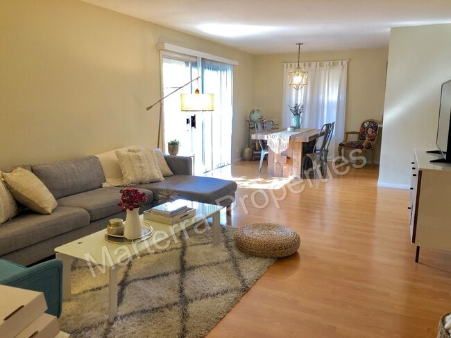 property at 2152 Dogwood Rd