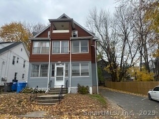 33 Emory Ct in Bristol, CT - Building Photo