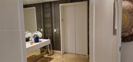 3802 NE 207th St in Aventura, FL - Building Photo - Building Photo