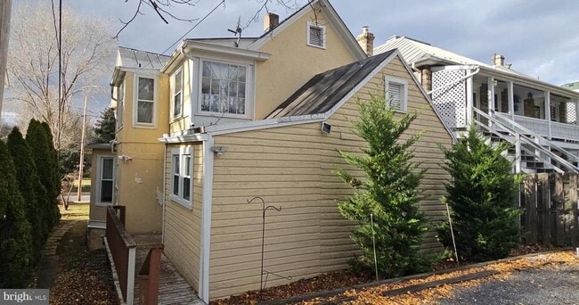 property at 434 Fairmont Ave