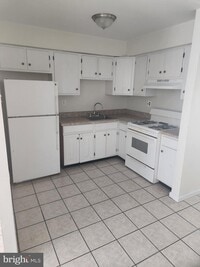 4320 Howell St photo'