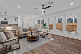 1860 Dry Cherry Ln in Dayton, TX - Building Photo