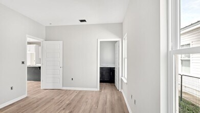 301 Gabrielle Ln in Panama City, FL - Building Photo - Building Photo