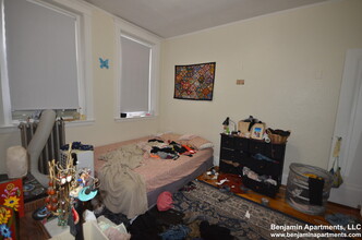 1749 Commonwealth Ave, Unit 16 in Boston, MA - Building Photo - Building Photo