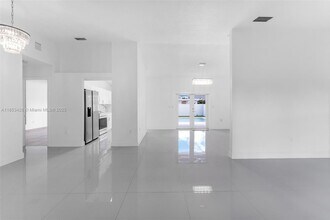 14845 SW 174th St in Miami, FL - Building Photo - Building Photo