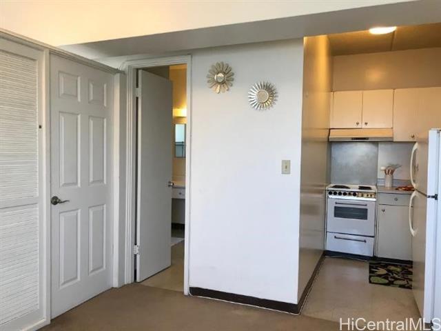 property at 1404 Kewalo St