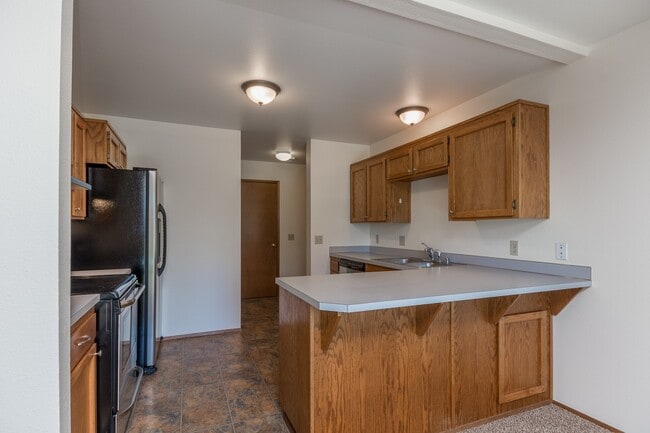 1173 SW Kaleeton Loop in Oak Harbor, WA - Building Photo - Building Photo