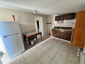 1219 El Camino Rd, Unit Apartment in Lakeland, FL - Building Photo - Building Photo