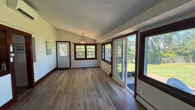 5549 Harford St in Deale, MD - Building Photo - Building Photo