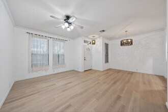 2642 Grayson Way in San Antonio, TX - Building Photo - Building Photo