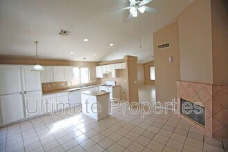 4120 W Wethersfield Rd in Phoenix, AZ - Building Photo - Building Photo
