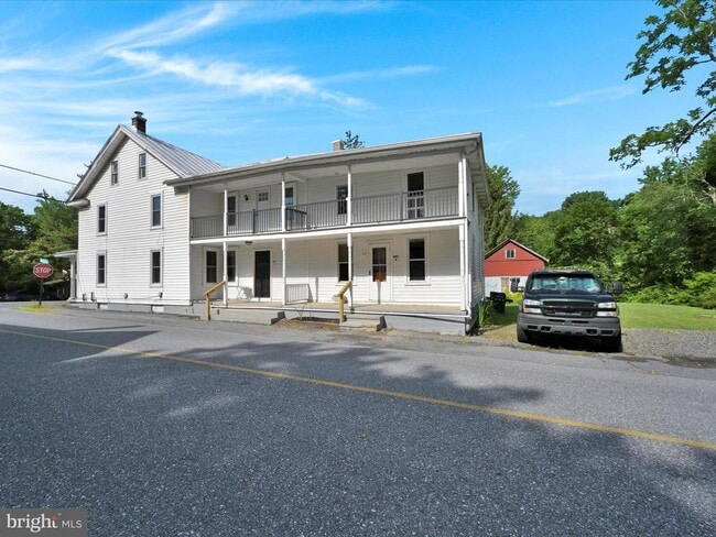 836 -838 Suedberg Rd in Pine Grove, PA - Building Photo - Building Photo