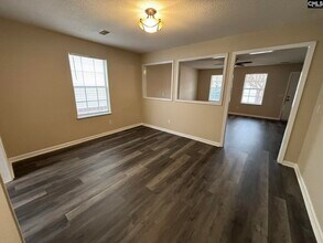 107 Chapelwood Dr in Columbia, SC - Building Photo - Building Photo