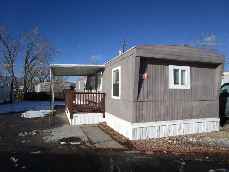 3526 N Cascade Ave in Colorado Springs, CO - Foto de edificio
