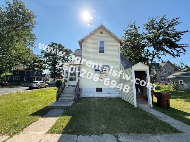 property at 509 S Cedar St