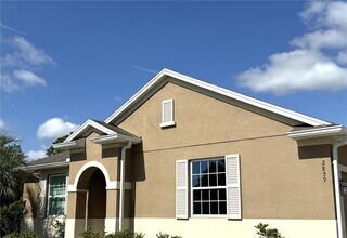 2859 Running Brook Cir in Kissimmee, FL - Building Photo - Building Photo