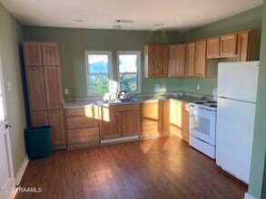 1011 Latiolais Rd in St. Martinville, LA - Building Photo - Building Photo