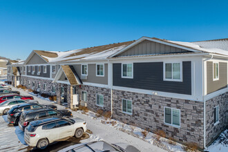 Rosewood Crossing in Rosemount, MN - Foto de edificio - Building Photo