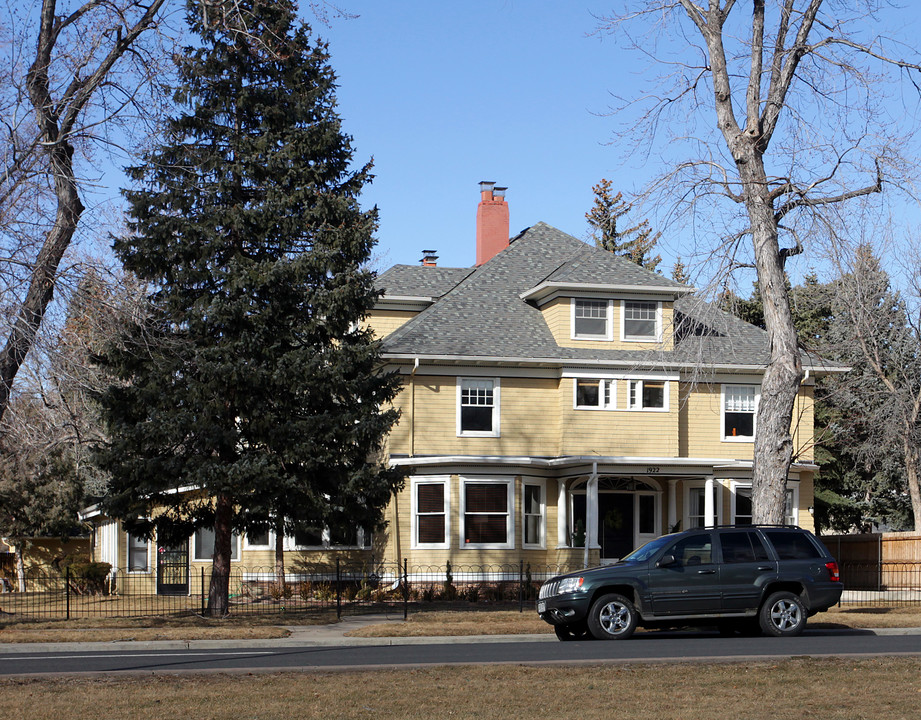 1922 N Cascade Ave in Colorado Springs, CO - Foto de edificio