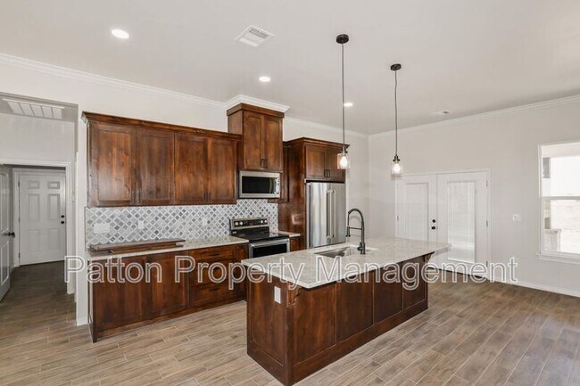 17900 Lone Ranch Rd in Bushland, TX - Building Photo - Building Photo