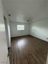 25 SE 23rd Pl in Cape Coral, FL - Building Photo - Building Photo