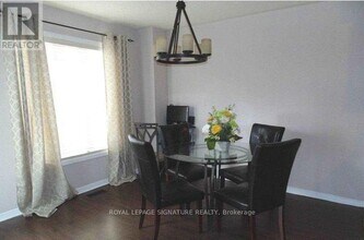 36 Eastport Dr in Toronto, ON - Building Photo - Building Photo