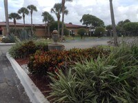 355 Lake Frances Dr, Unit 355 Lake Frances