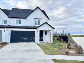 8280 W Fern St in Eagle, ID - Building Photo - Building Photo