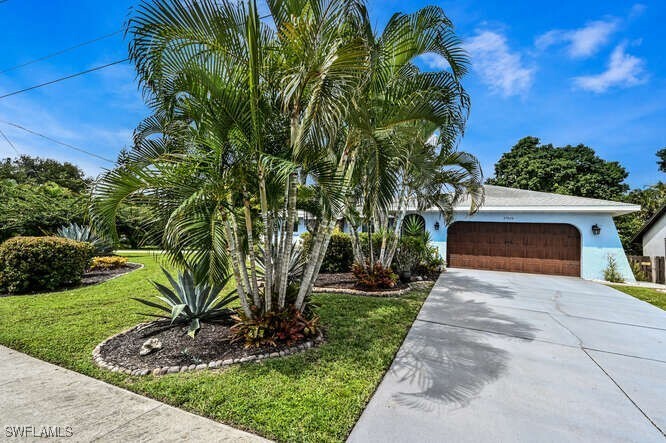 27640 Michigan St in Bonita Springs, FL - Building Photo