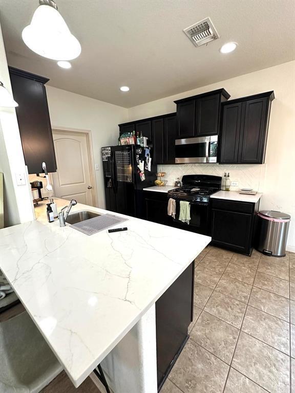 2209 Nestlewood Dr in Austin, TX - Building Photo - Building Photo