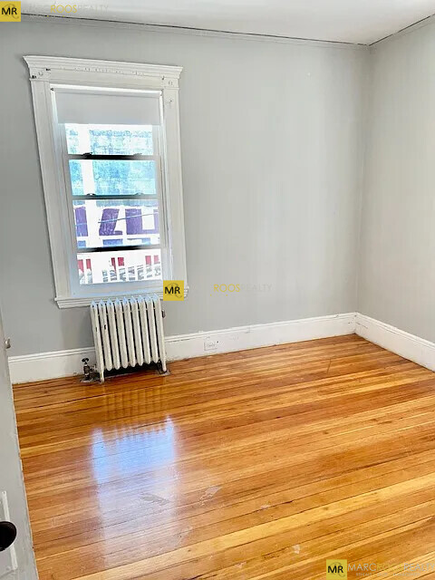 31 Chester St, Unit 3 in Boston, MA - Building Photo