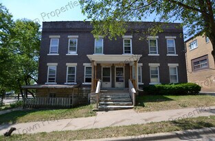 258 Western Ave, Unit 2W in Joliet, IL - Building Photo
